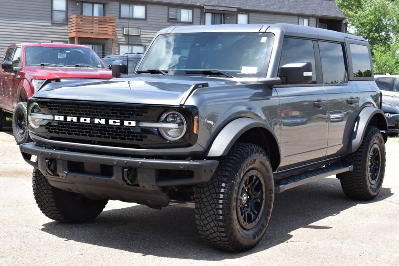 2024 Ford Bronco Wildtrak 4x4's photo