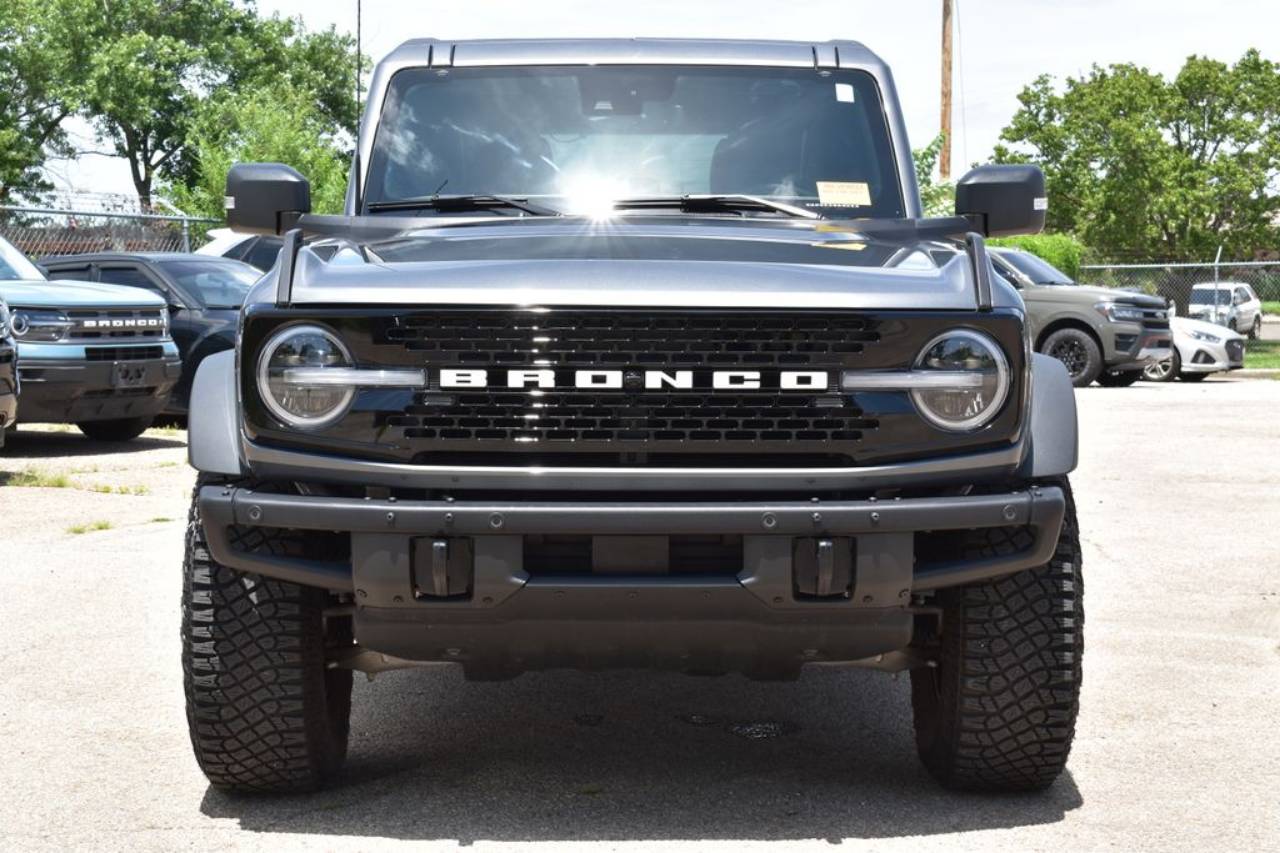 Certified 2024 Ford Bronco 4-Door Wildtrak with VIN 1FMEE2BP8RLA94598 for sale in Kansas City