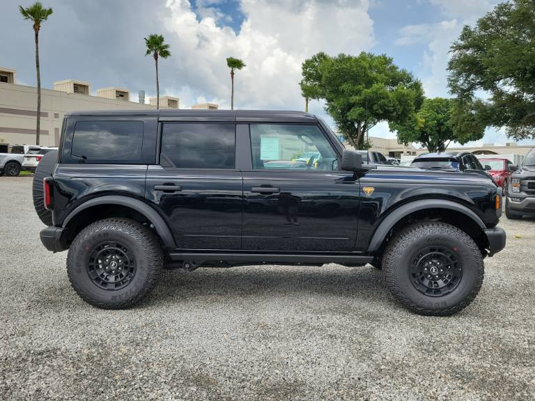 2026 Ford Bronco Badlands