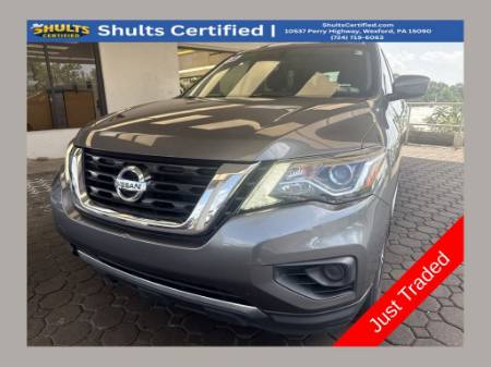 2019 Nissan Pathfinder S