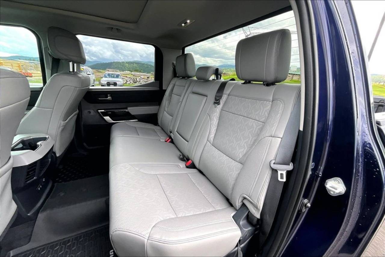 2023 Toyota Tundra Limited - Photo 27