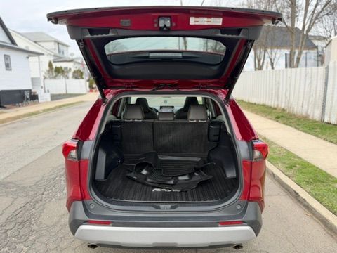 2020 Toyota RAV4 Adventure - Photo 9