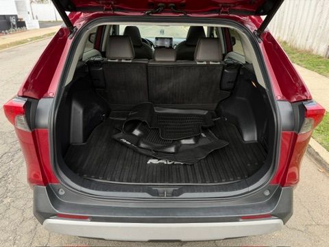 2020 Toyota RAV4 Adventure - Photo 10