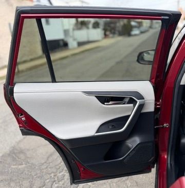 2020 Toyota RAV4 Adventure - Photo 16