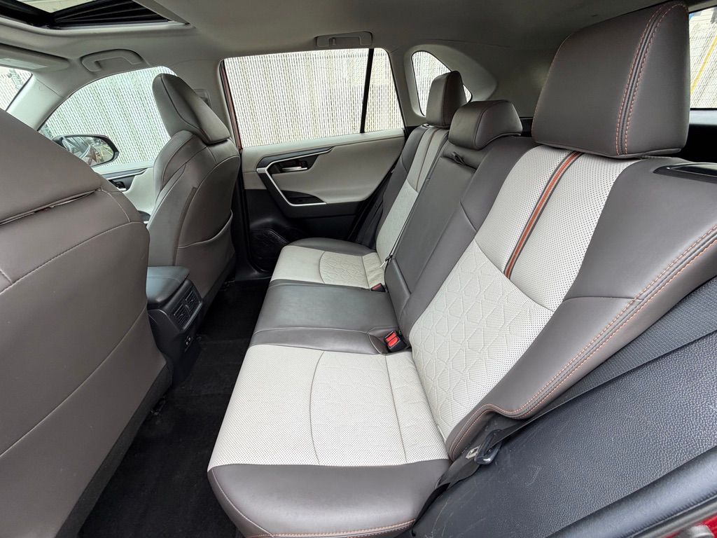 2020 Toyota RAV4 Adventure - Photo 18