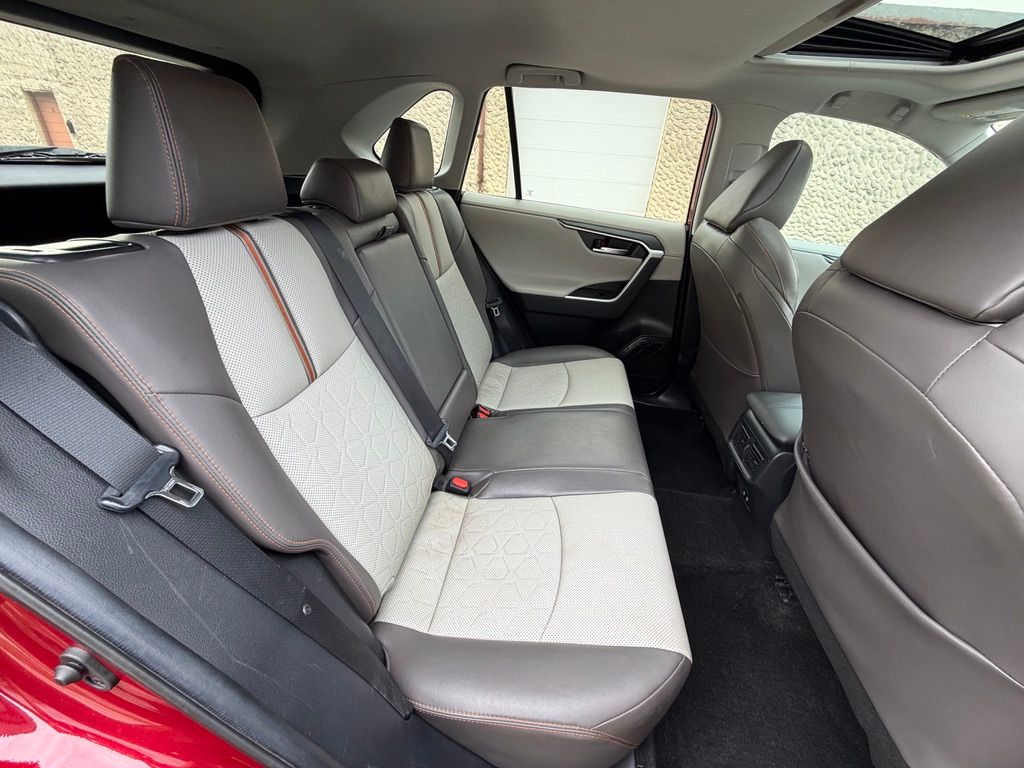 2020 Toyota RAV4 Adventure - Photo 21