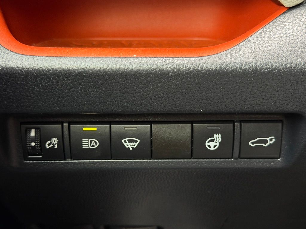 2020 Toyota RAV4 Adventure - Photo 33