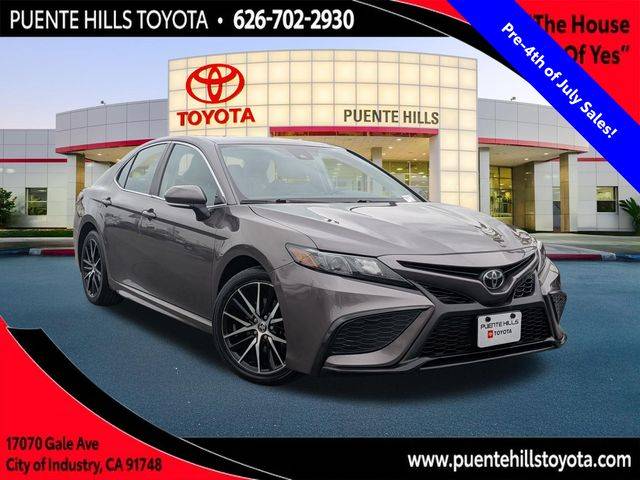 2023 Toyota Camry SE
