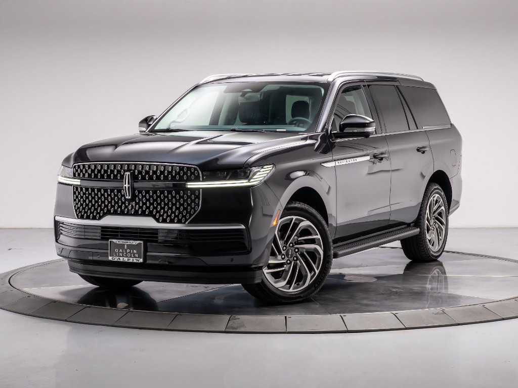 2026 Lincoln Navigator Premiere