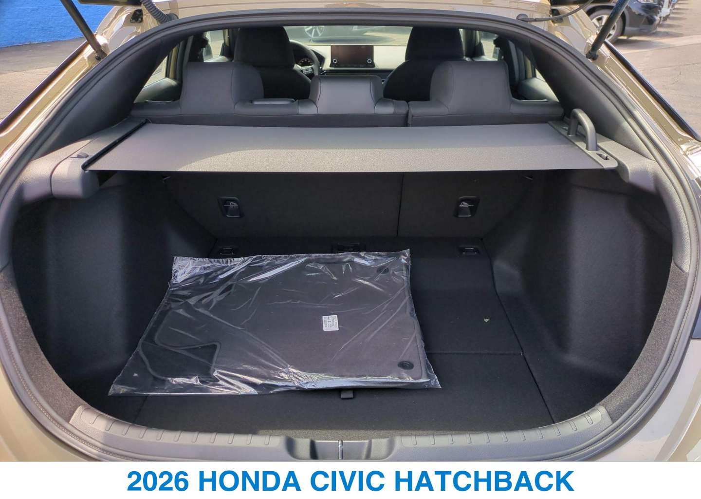 2026 Honda Civic Hatchback Sport - Photo 23