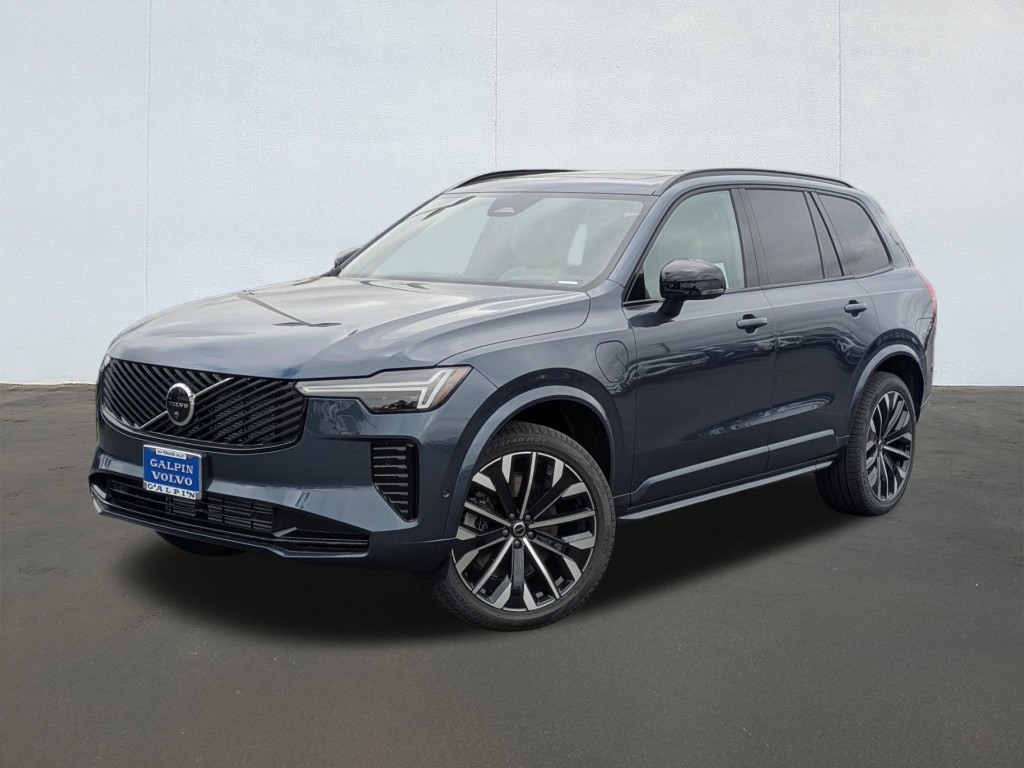 2026 Volvo XC90 Recharge Plug-In Hybrid Ultra Dark Theme, T8 AWD, Electric/Gasoline, 6 Seats