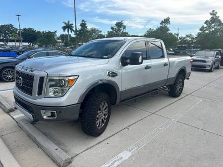 2017 Nissan Titan XD