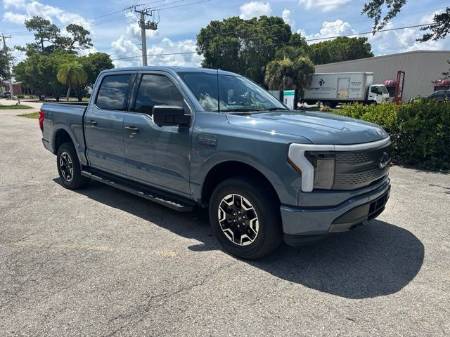 2023 Ford F-150 Lightning XLT