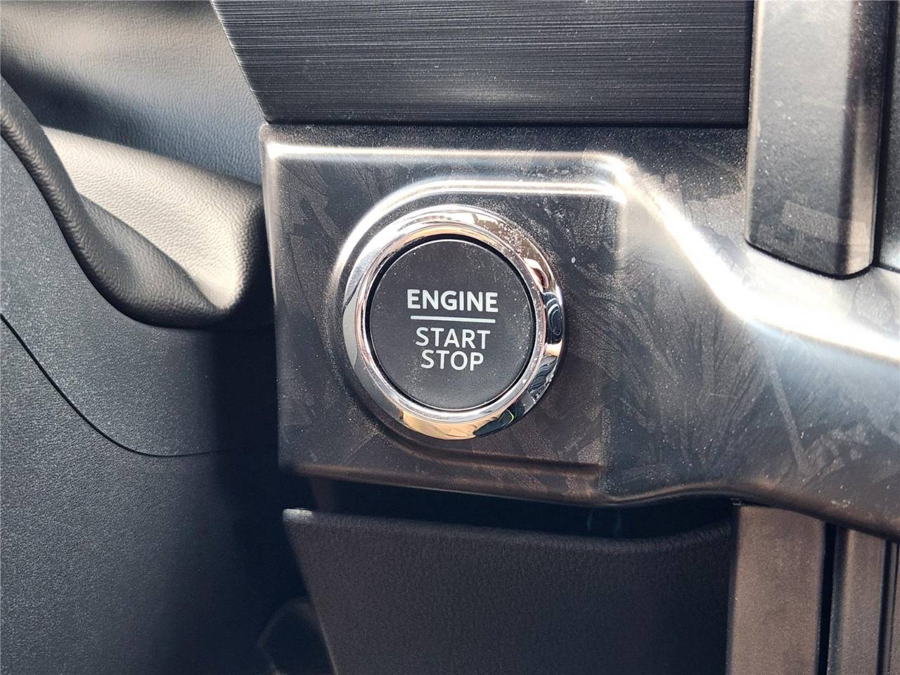 2025 Ford F-150 XLT - Photo 17