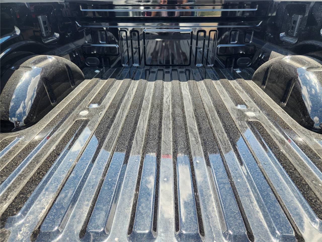 2025 Ford F-150 XLT - Photo 24