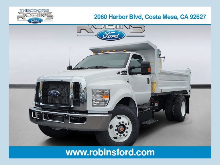 2026 Ford F-750SD Base