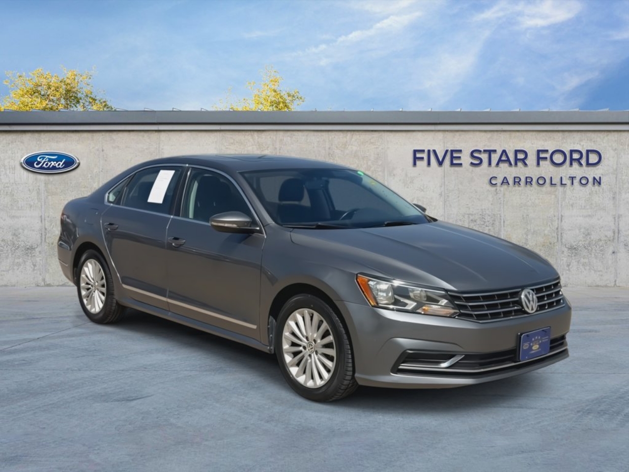 Used 2016 Volkswagen Passat SE with VIN 1VWBT7A36GC028957 for sale in Carrollton, TX
