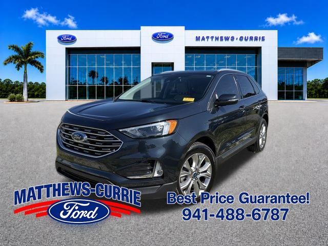 2022 Ford Edge Titanium AWD's photo