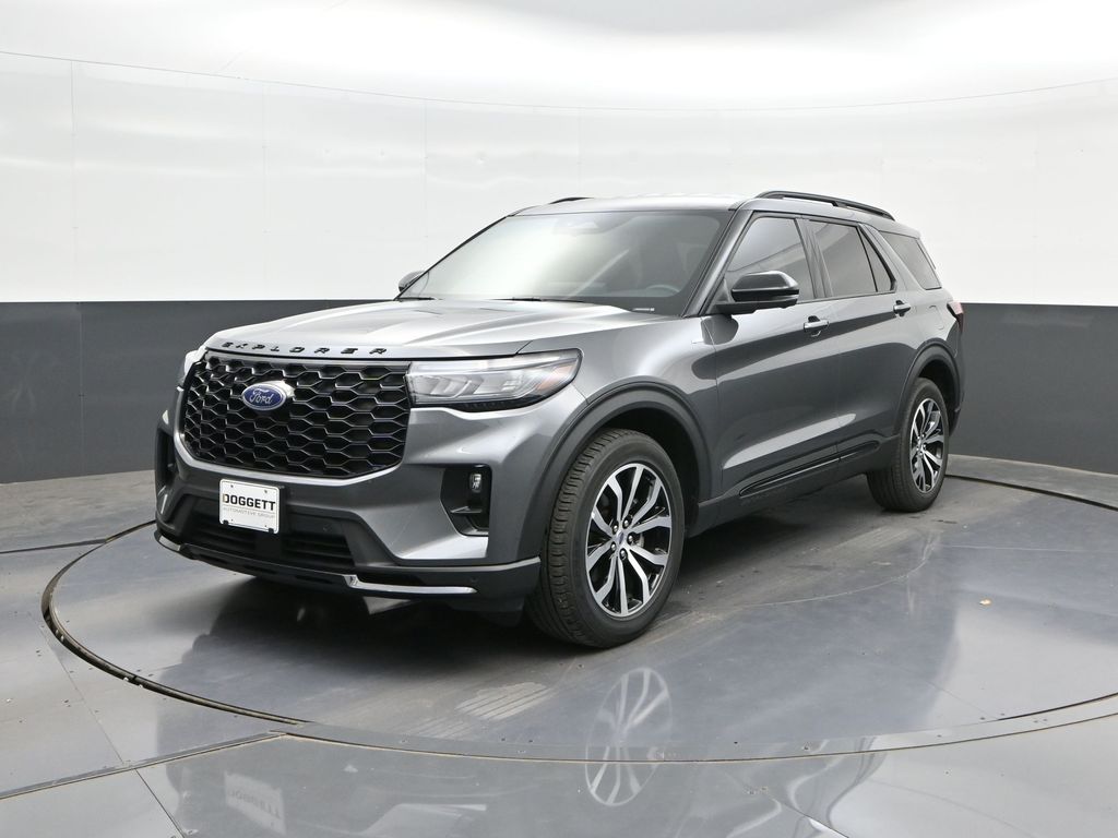 2025 Ford Explorer ST-LINE 4WD (PL535)'s photo