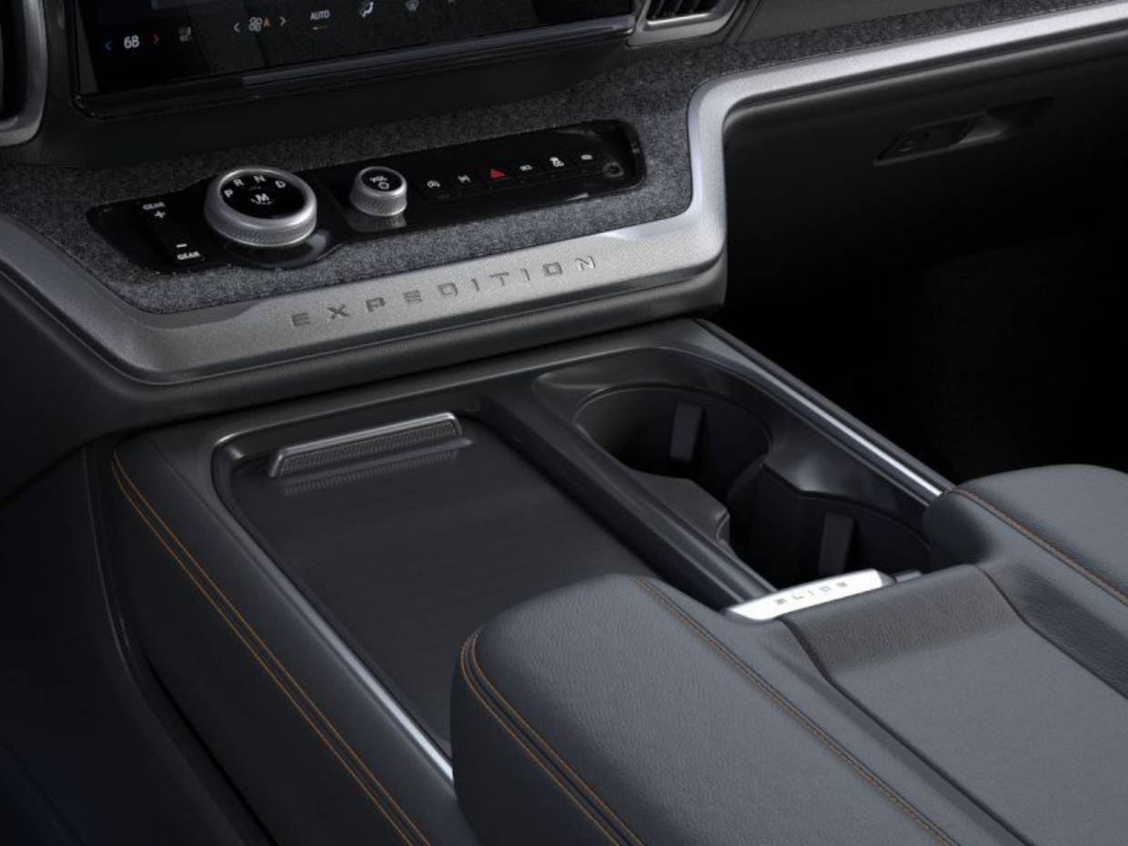 2026 Ford Expedition Tremor - Photo 15