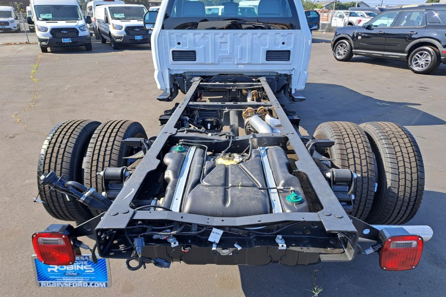 2026 Ford F-350 Super Duty Chassis Cab XL - Photo 7