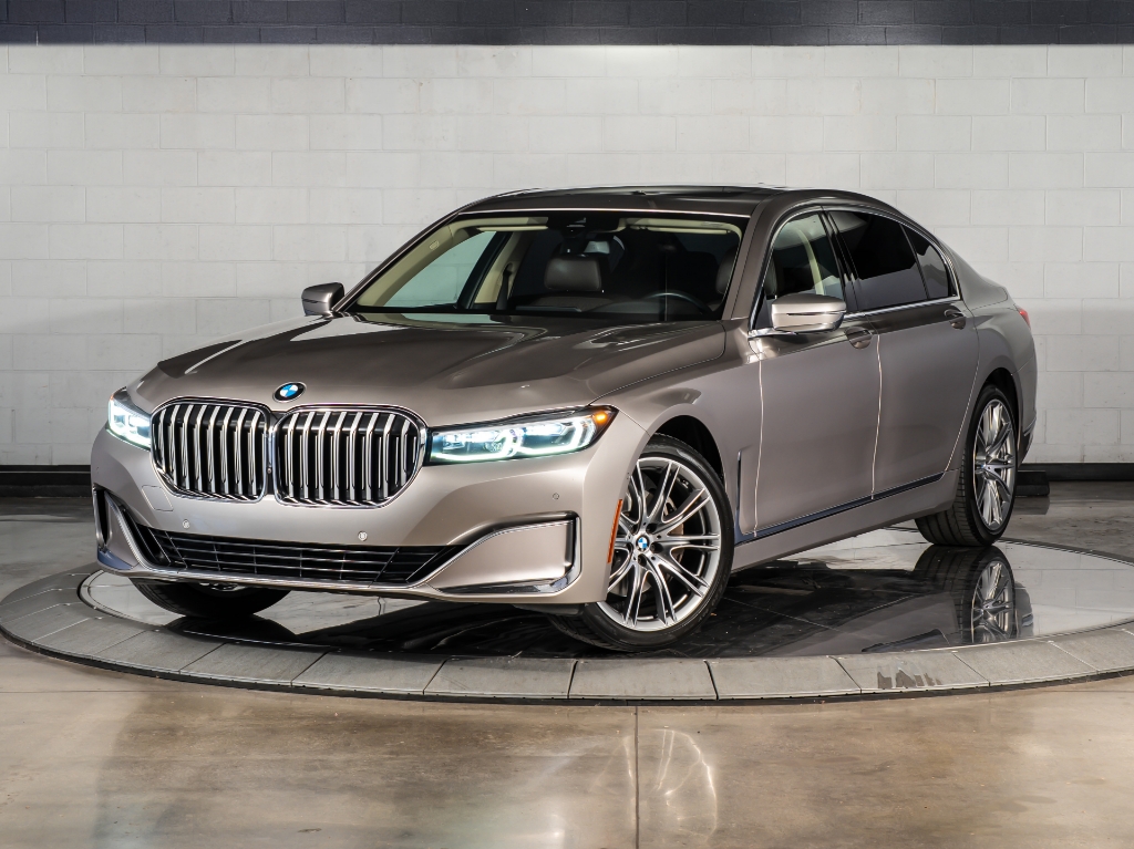 2021 BMW 740I 740I