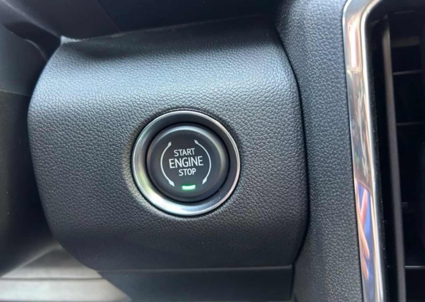 2026 GMC Acadia Elevation - Photo 27