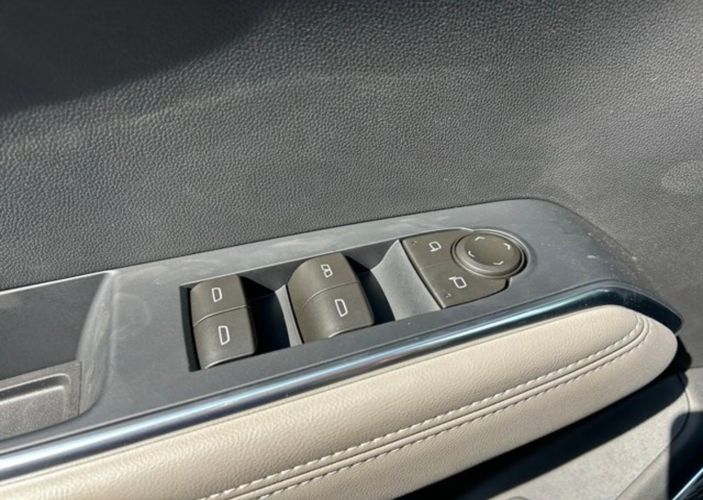 2026 GMC Acadia Elevation - Photo 57