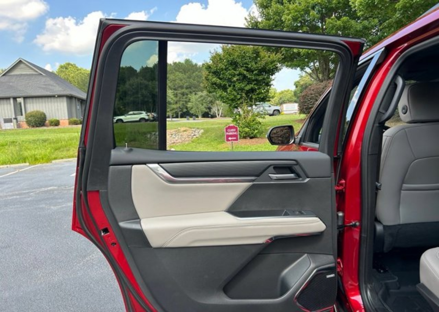 2026 GMC Acadia Elevation - Photo 59