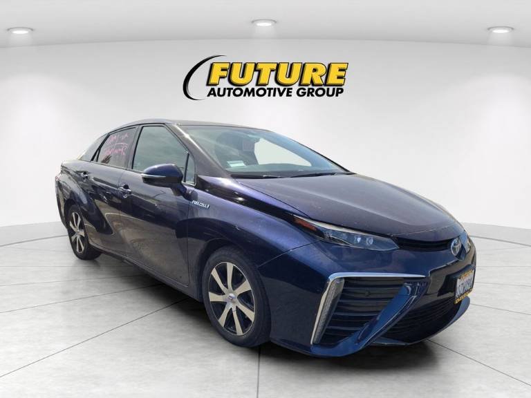 2017 Toyota Mirai Base
