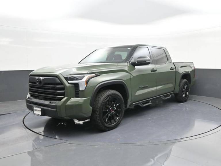 2022 Toyota Tundra SR5