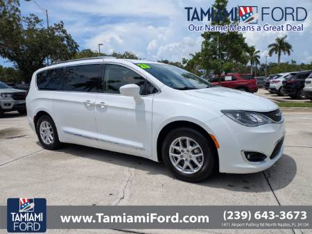 2020 Chrysler Pacifica Touring L