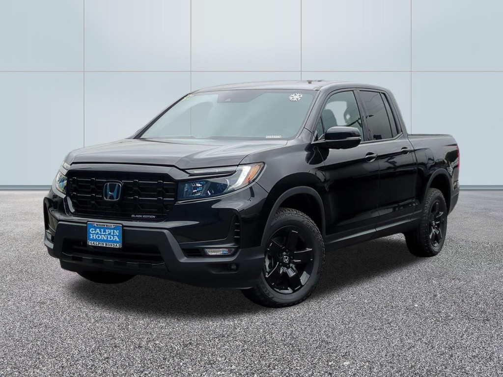 2025 Honda Ridgeline AWD BLACK EDITION