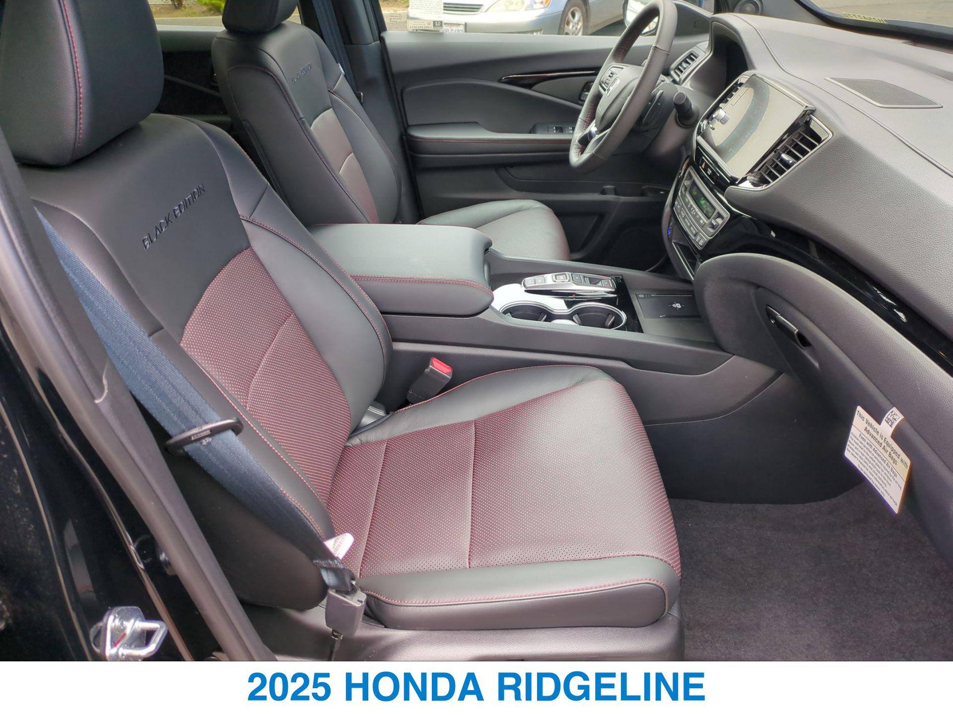 2025 Honda Ridgeline Black Edition - Photo 25
