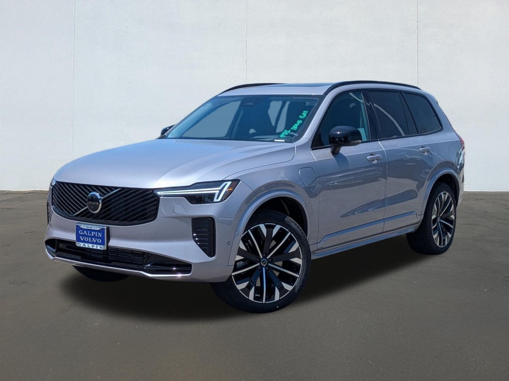2026 Volvo XC90 Recharge Plug-In Hybrid Ultra Dark Theme, T8 AWD, Electric/Gasoline, 7 Seats