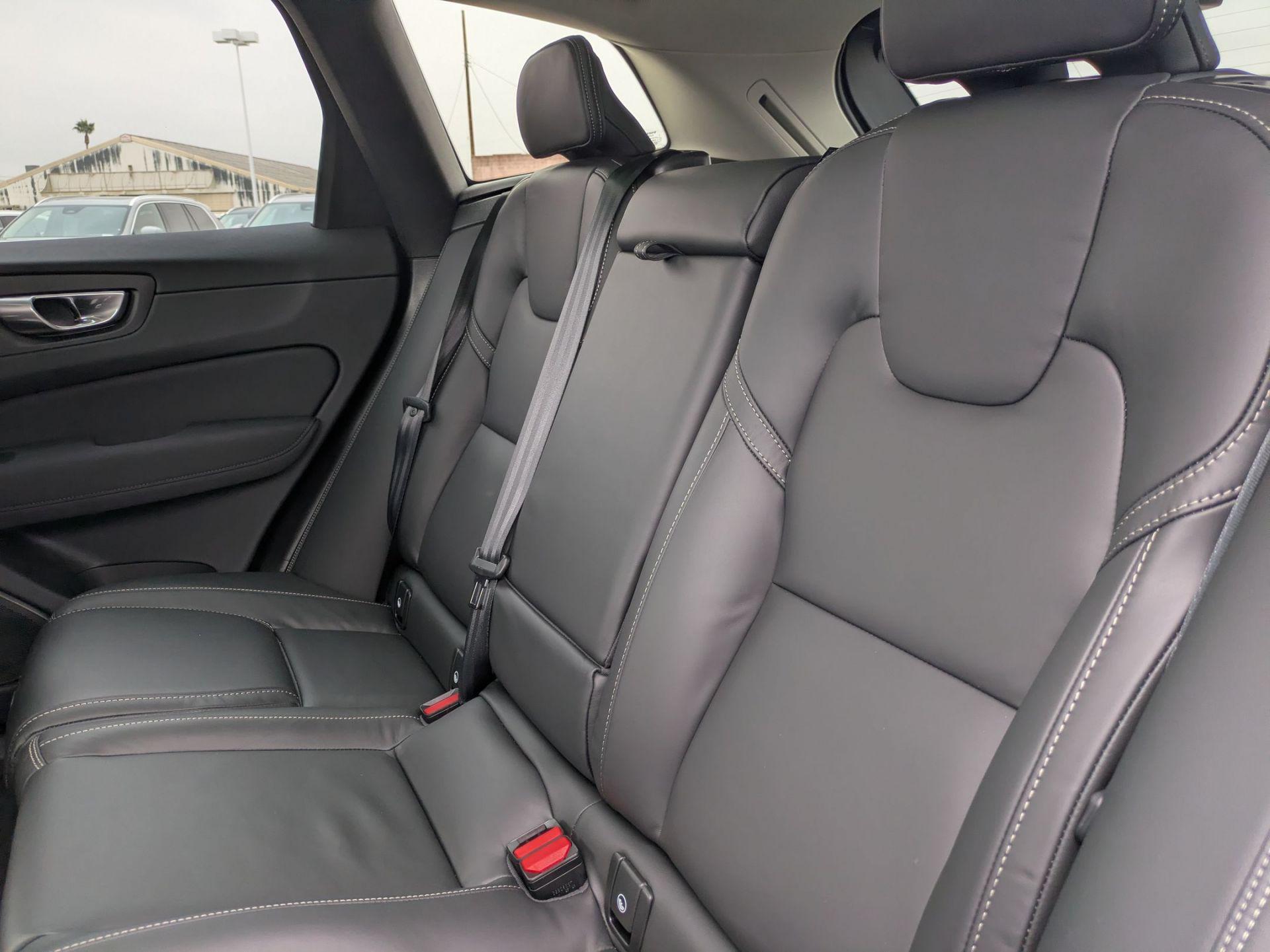 2026 Volvo XC60 Ultra - Photo 24