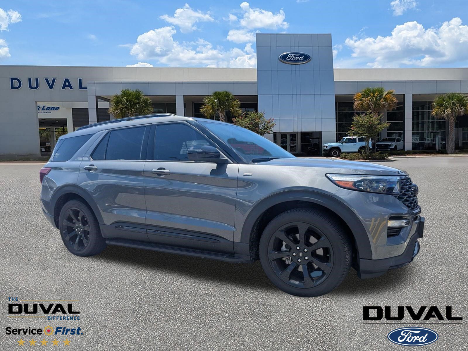 2023 Ford Explorer ST-Line