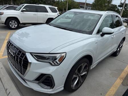 2020 Audi Q3 Prestige S line