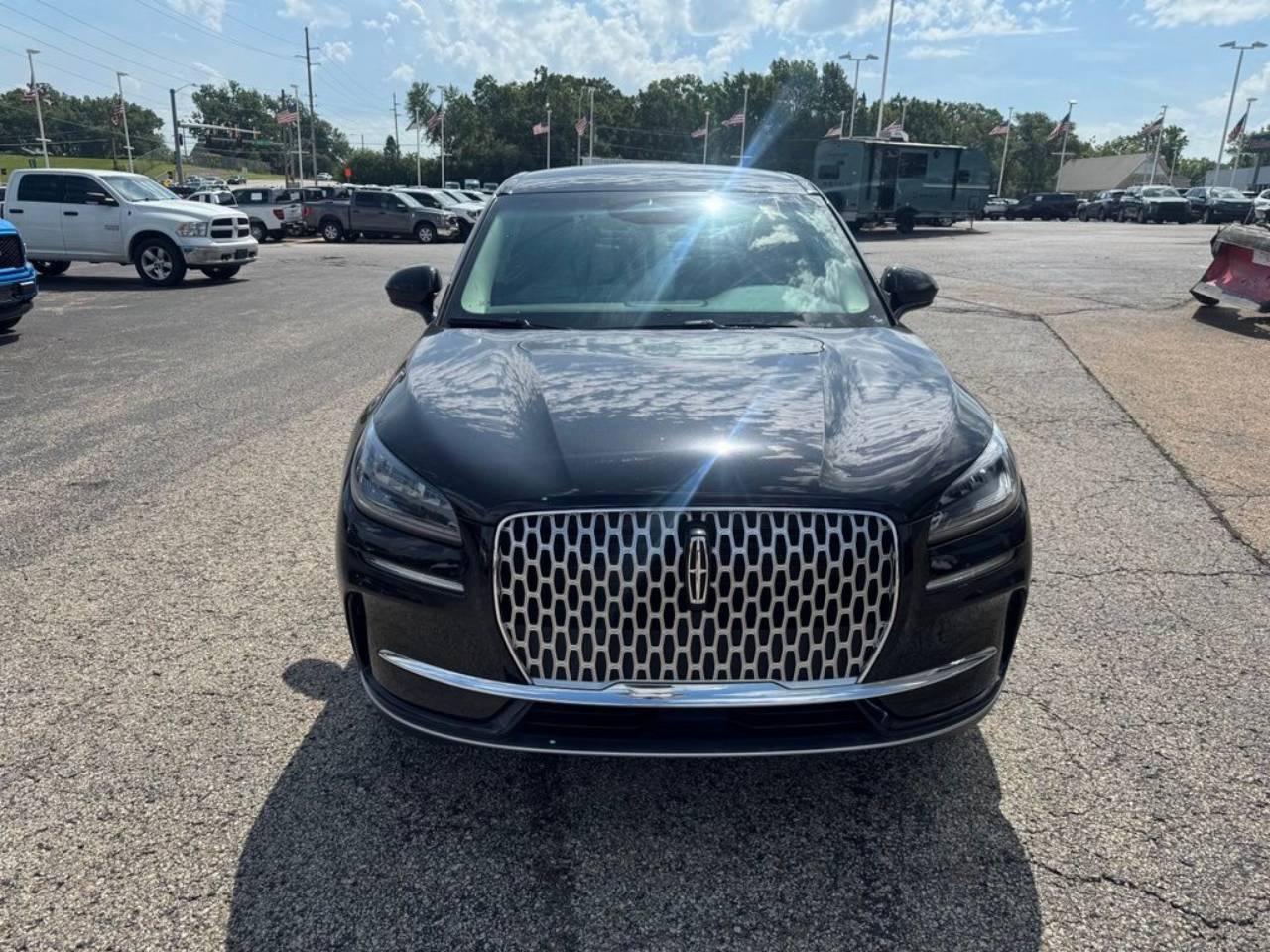 Certified 2023 Lincoln Corsair Base with VIN 5LMCJ1CA9PUL05612 for sale in Kansas City