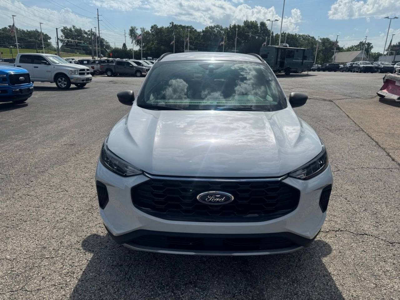 Certified 2025 Ford Escape Hybrid ST-Line with VIN 1FMCU0MZ8SUA10647 for sale in Kansas City