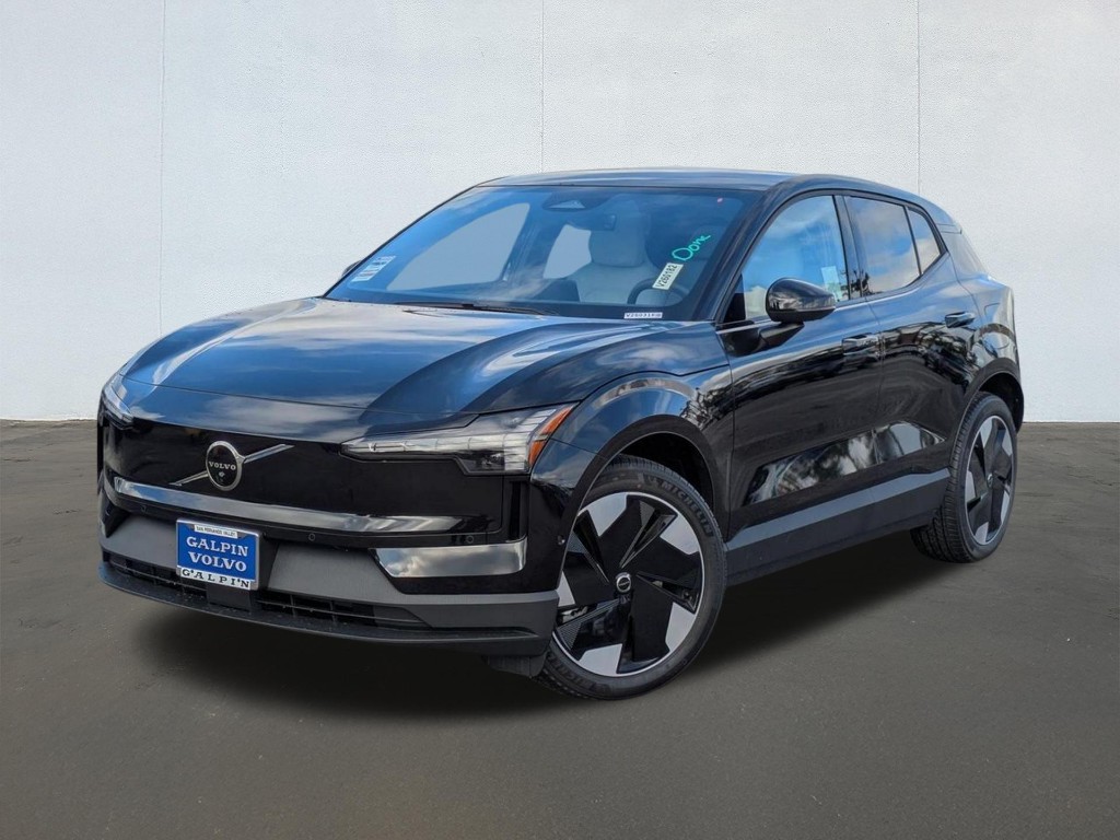 2026 Volvo EX30 Ultra Twin Motor Performance, Fully electric
