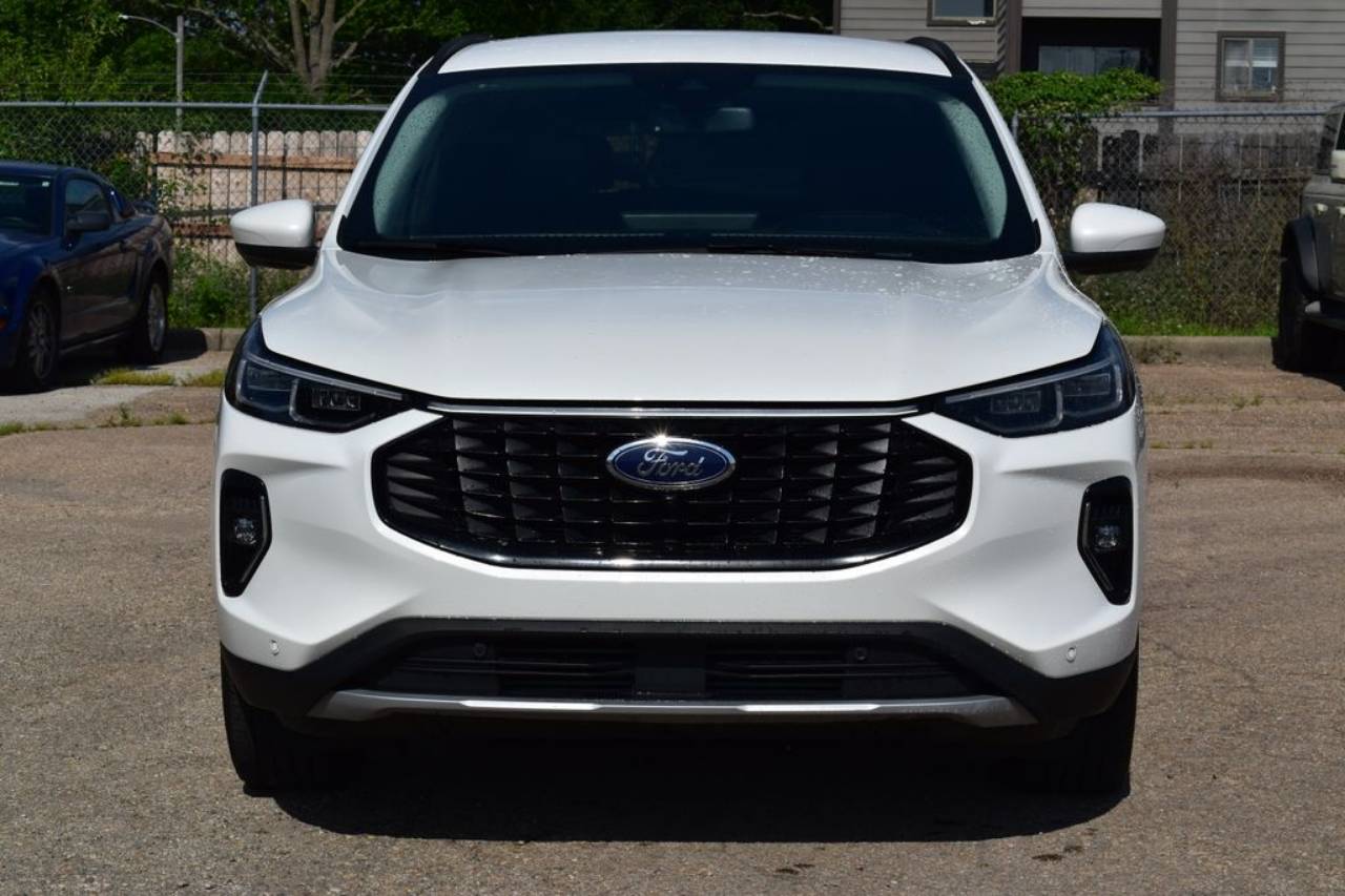 Certified 2023 Ford Escape Platinum with VIN 1FMCU9JA0PUA51610 for sale in Kansas City