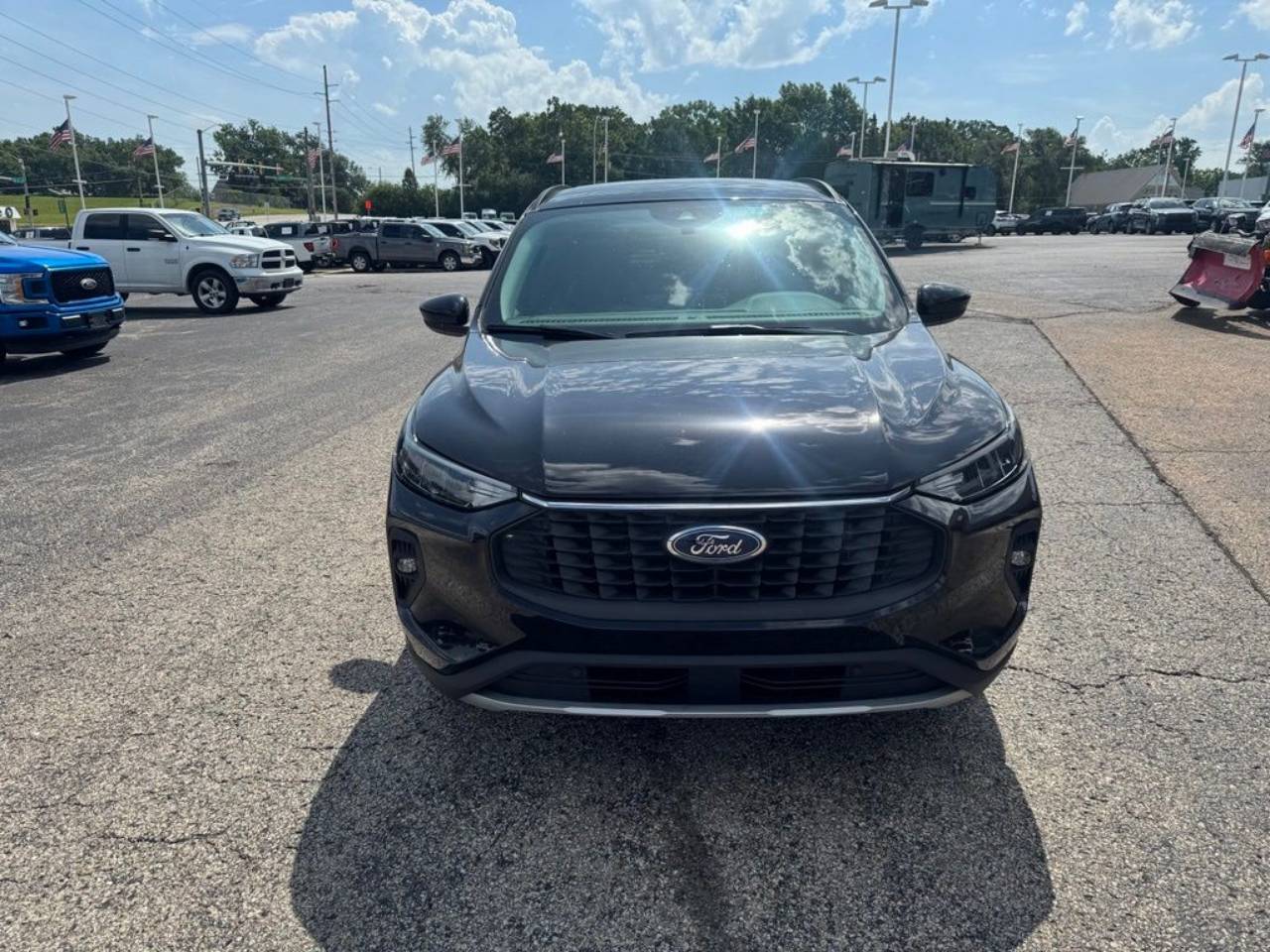 Certified 2025 Ford Escape Plug-in hybrid PHEV with VIN 1FMCU0E13SUA27655 for sale in Kansas City
