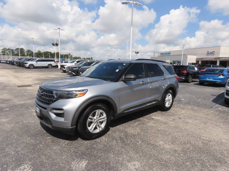 2020 Ford Explorer XLT RWD