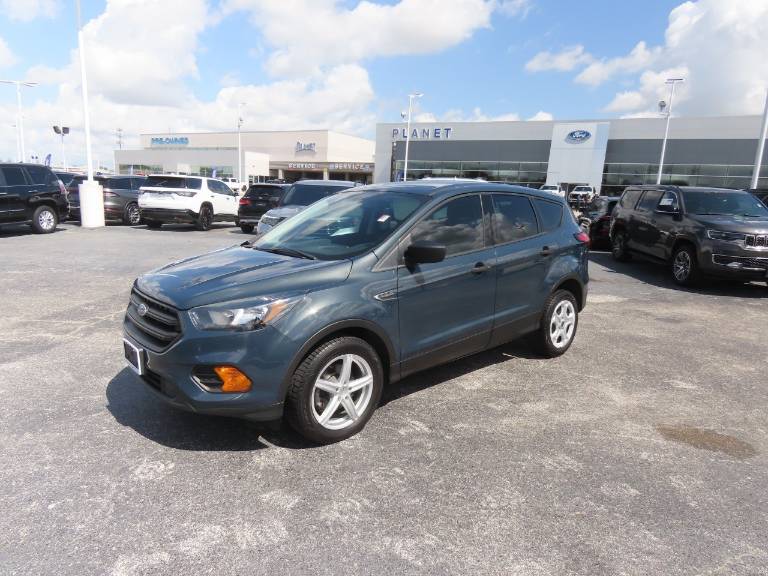 2019 Ford Escape S FWD