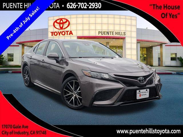 2023 Toyota Camry SE