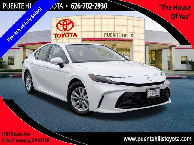 2025 Toyota Camry LE