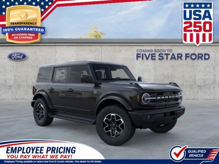 2026 Ford Bronco Outer Banks