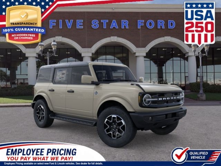 2026 Ford Bronco Outer Banks