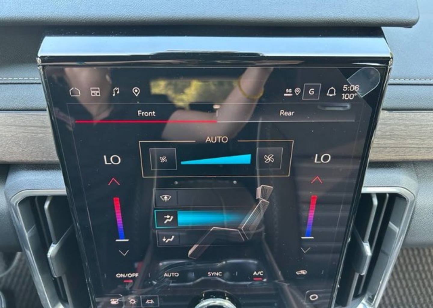 2026 GMC Acadia Denali Ultimate - Photo 30